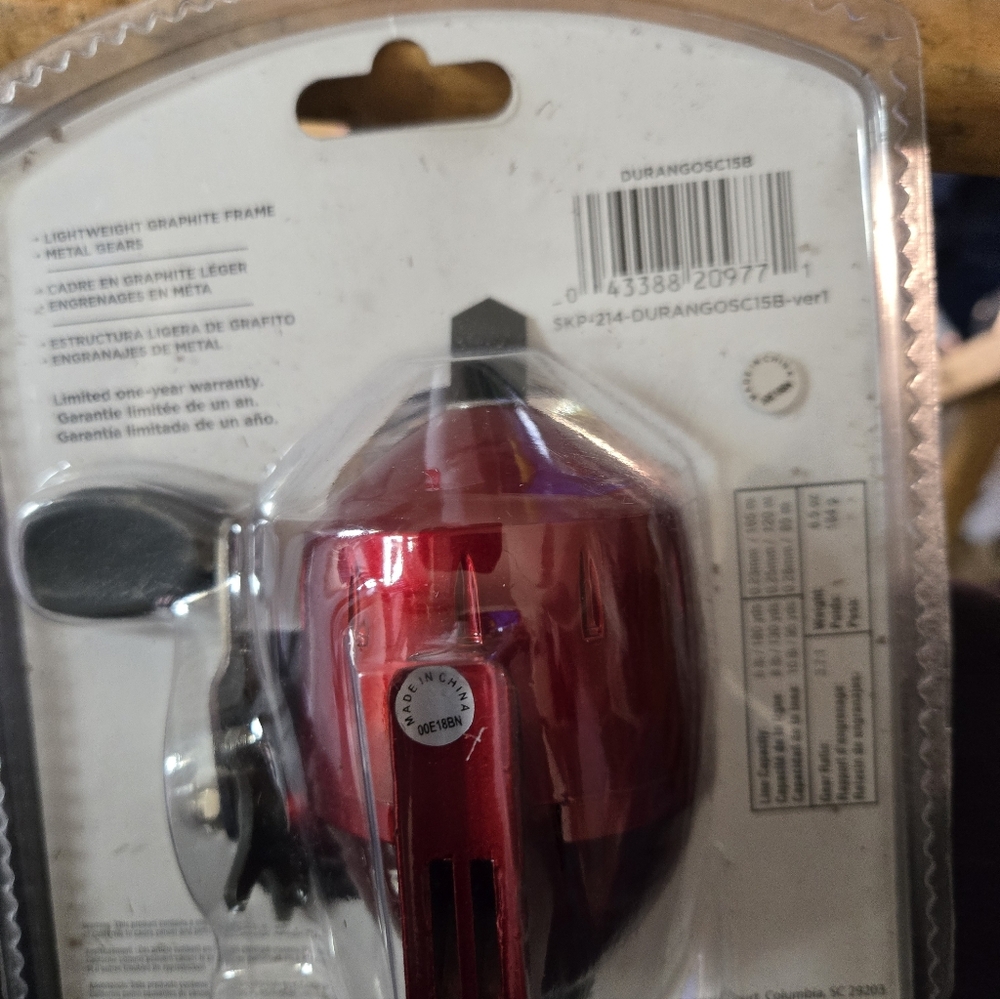 Durango Red Fishing Reel - Picture 3 of 5